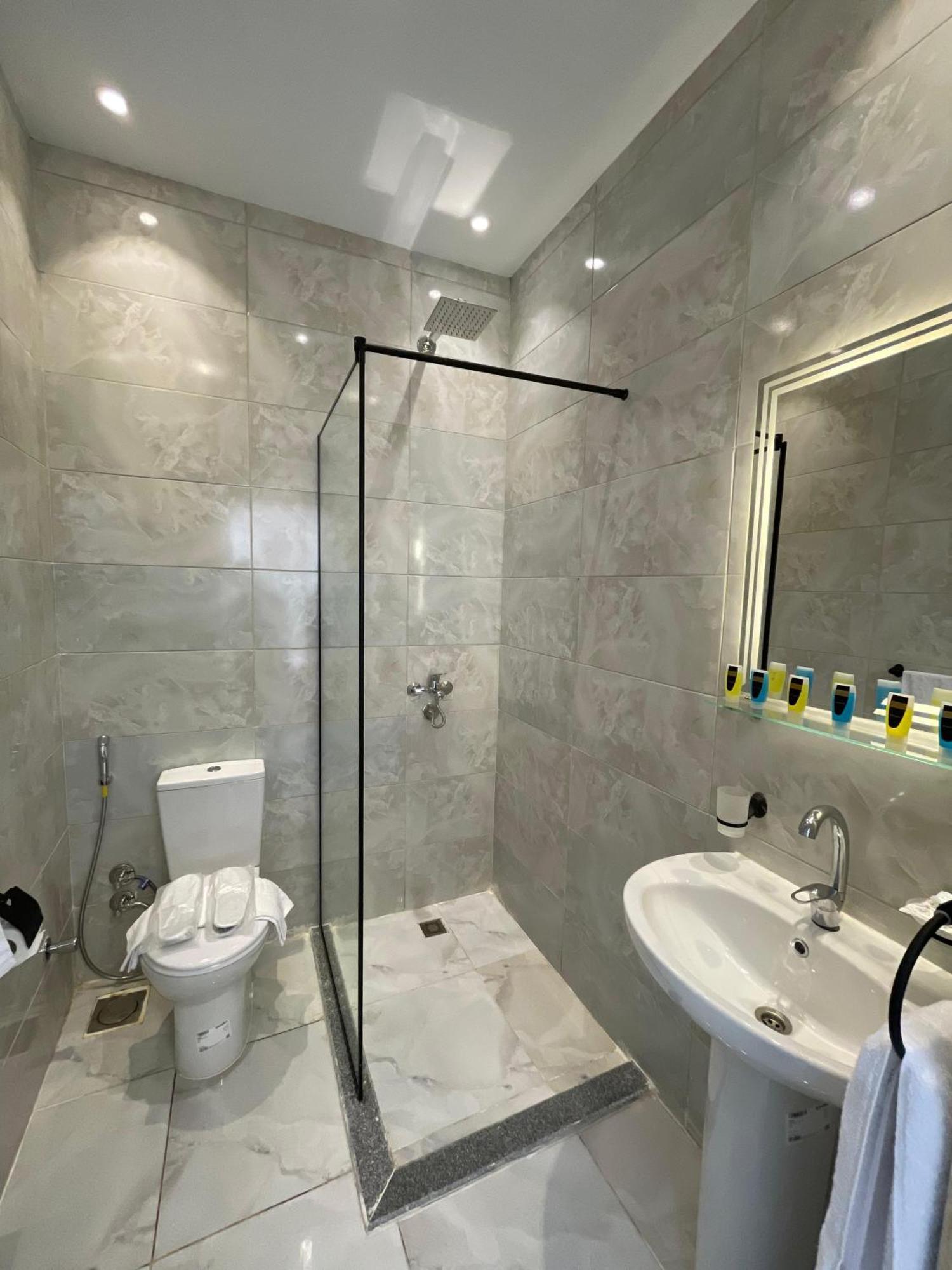 New Glamour Pyramids Hotel Kafret el-Gabal Exteriér fotografie