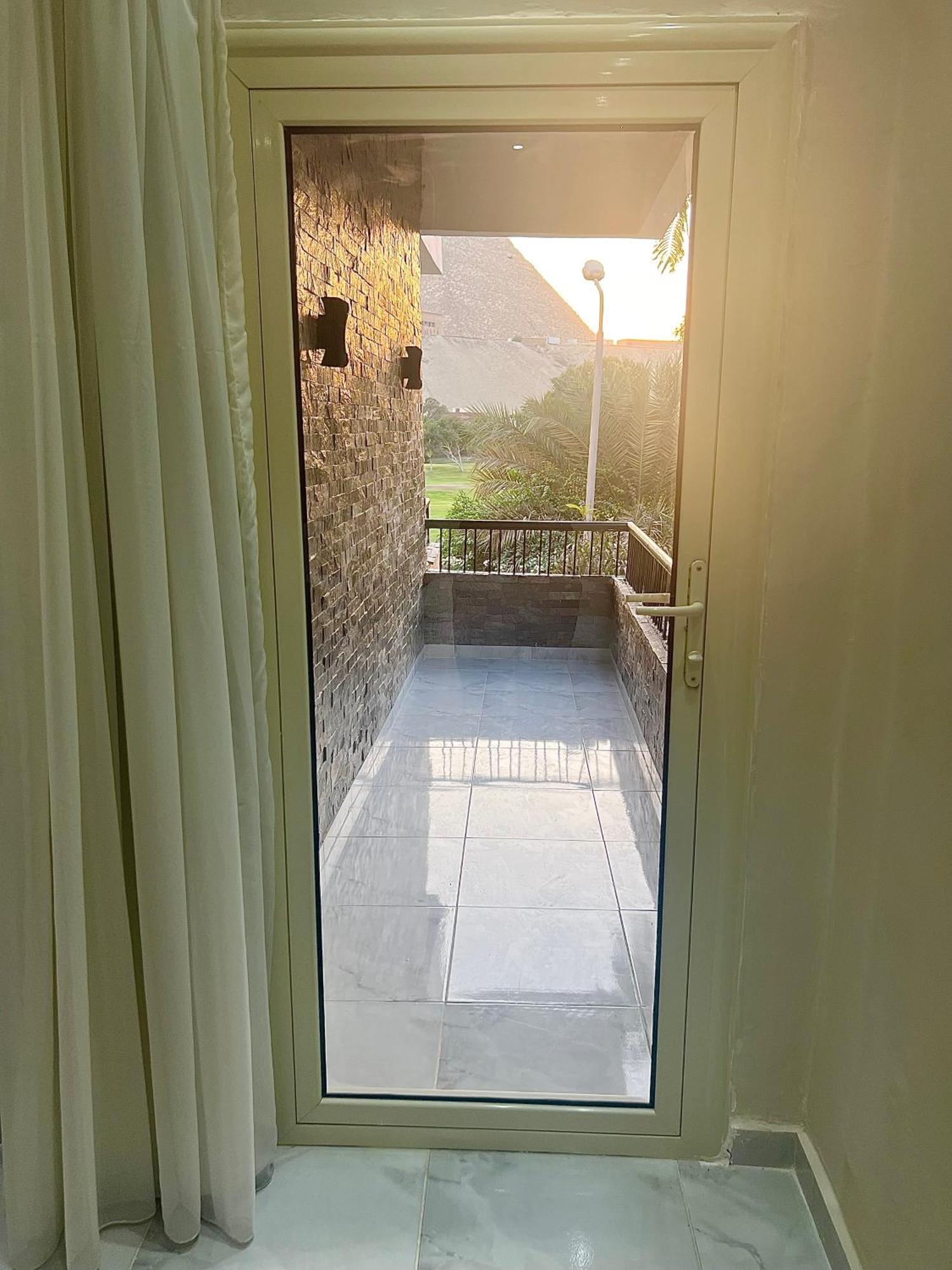 New Glamour Pyramids Hotel Kafret el-Gabal Exteriér fotografie