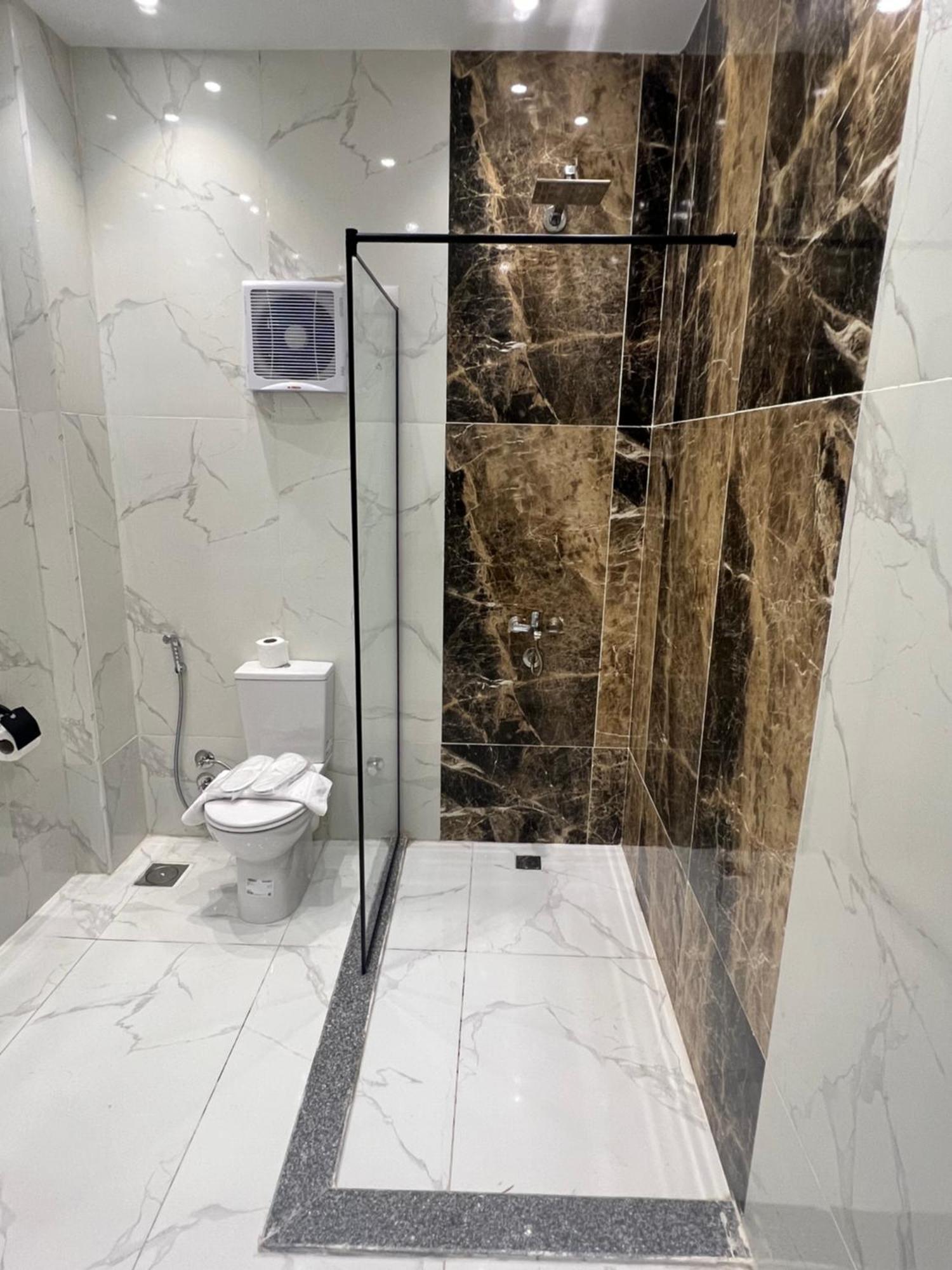 New Glamour Pyramids Hotel Kafret el-Gabal Exteriér fotografie