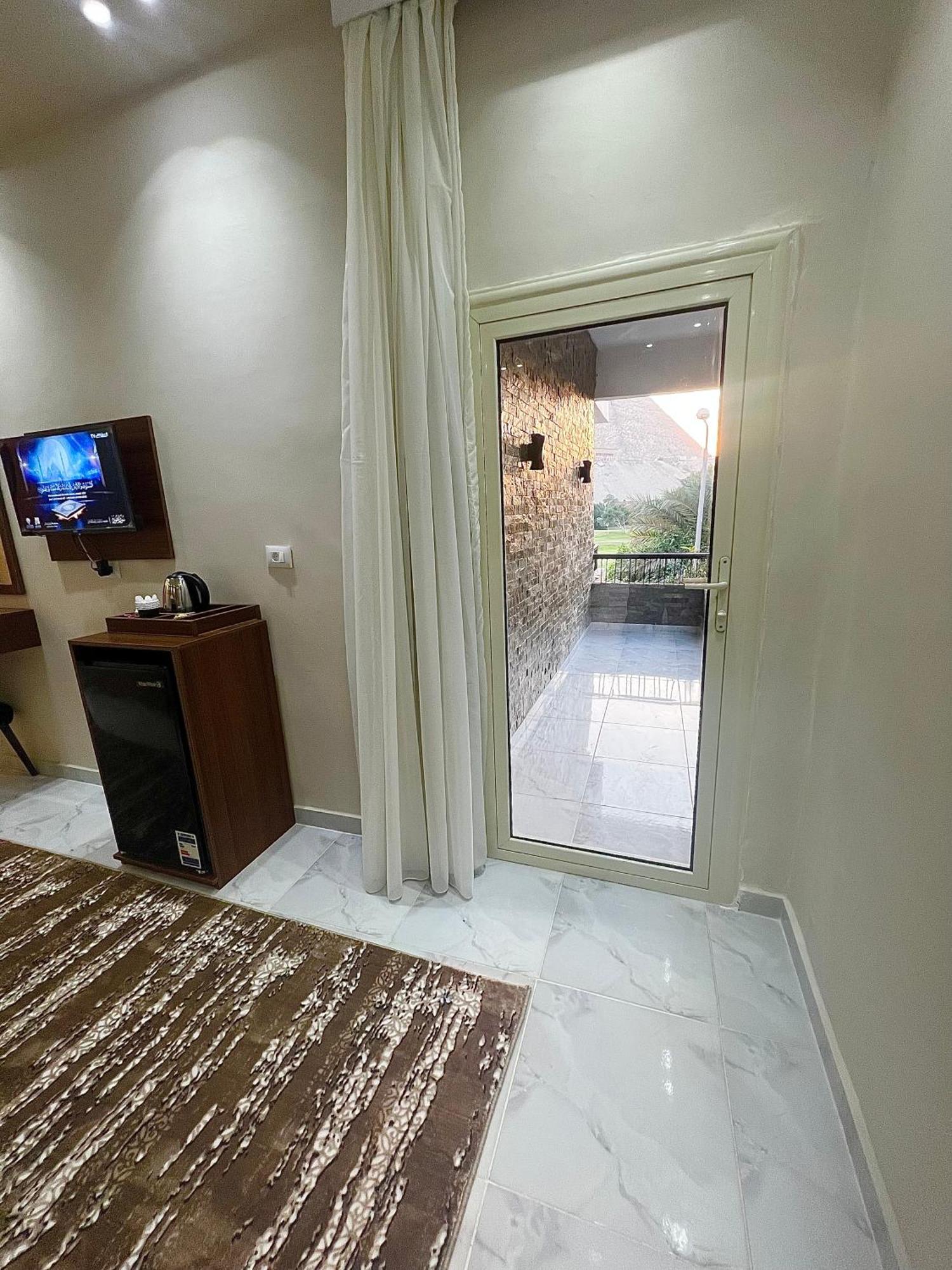 New Glamour Pyramids Hotel Kafret el-Gabal Exteriér fotografie